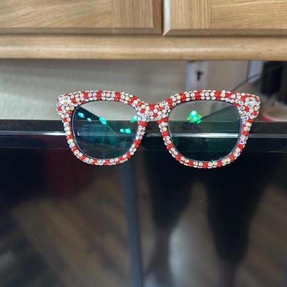 Fun Sparkly Reading Glasses 1.0 + - Picture 2 of 3